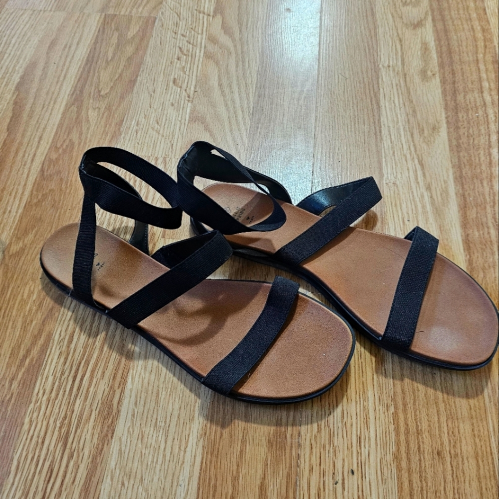 Call It Spring size 10 sandals